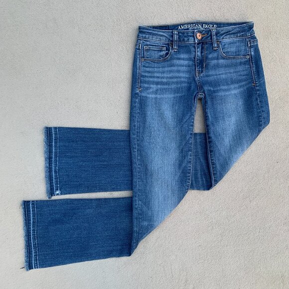 American Eagle Outfitters Super Stretch Low Rise Skinny Kick Jeans Sz0 - Picture 6 of 15